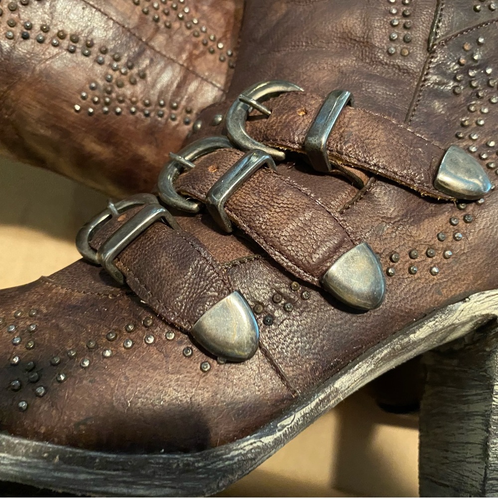 OLD GRINGO ROXY HIGH 18" CHOCOLATE LEATHER BUCKLE STUDDED BOOT Size 7 NEW - Picture 9 of 10